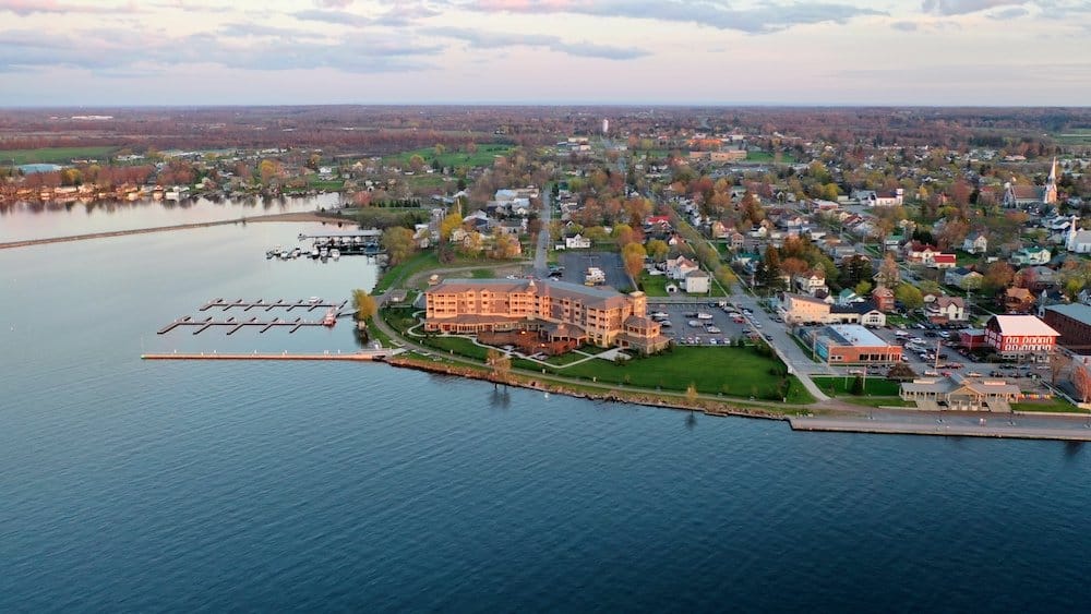 Experience the Charm of the 1000 Islands Region at Harbor Hotel - Hi ...